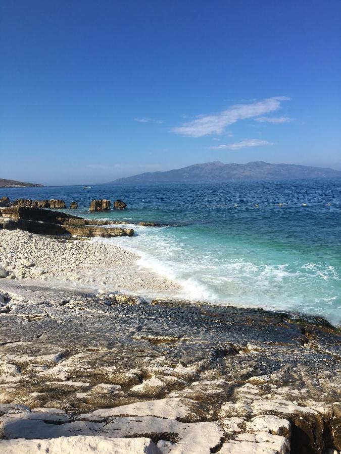Loli Apartment Luxury White Residence Sarandë Eksteriør bilde